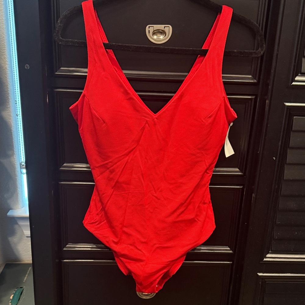 Spanx NWT Pique Red V-Neck Swimsuit